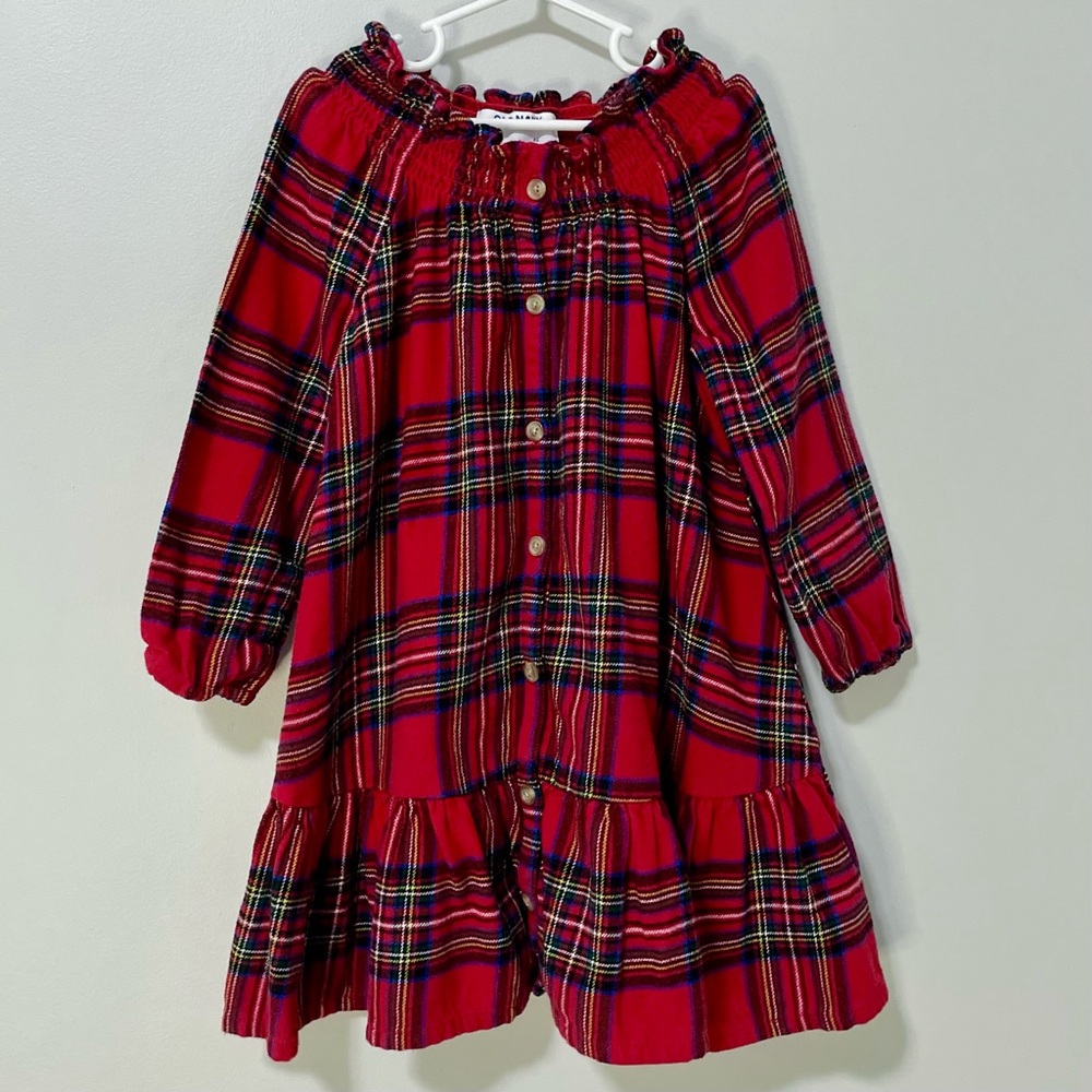 Plaid Flannel Smocked-Neck
Button-Front Dress Red Tartan
Size 4T